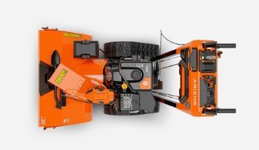 Ariens 926521 Professional Mountaineering Edition 32 Hydro EFI RapidTrak Snowblower - Image 4